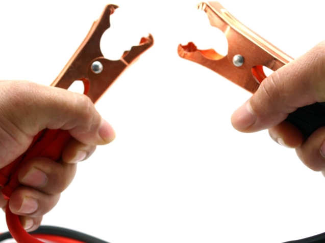 stockvault-jumper-cables-and-hand119801